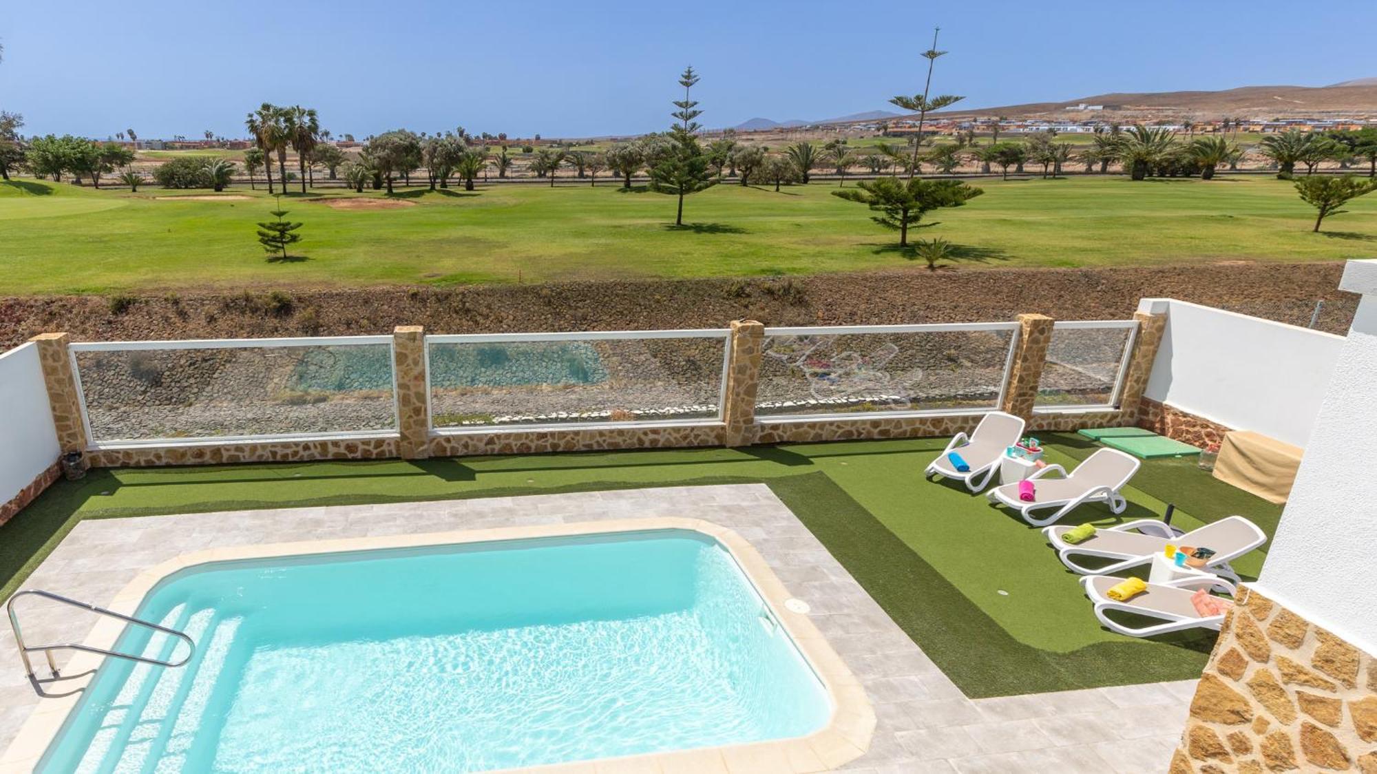 Casa Lottie Villa *